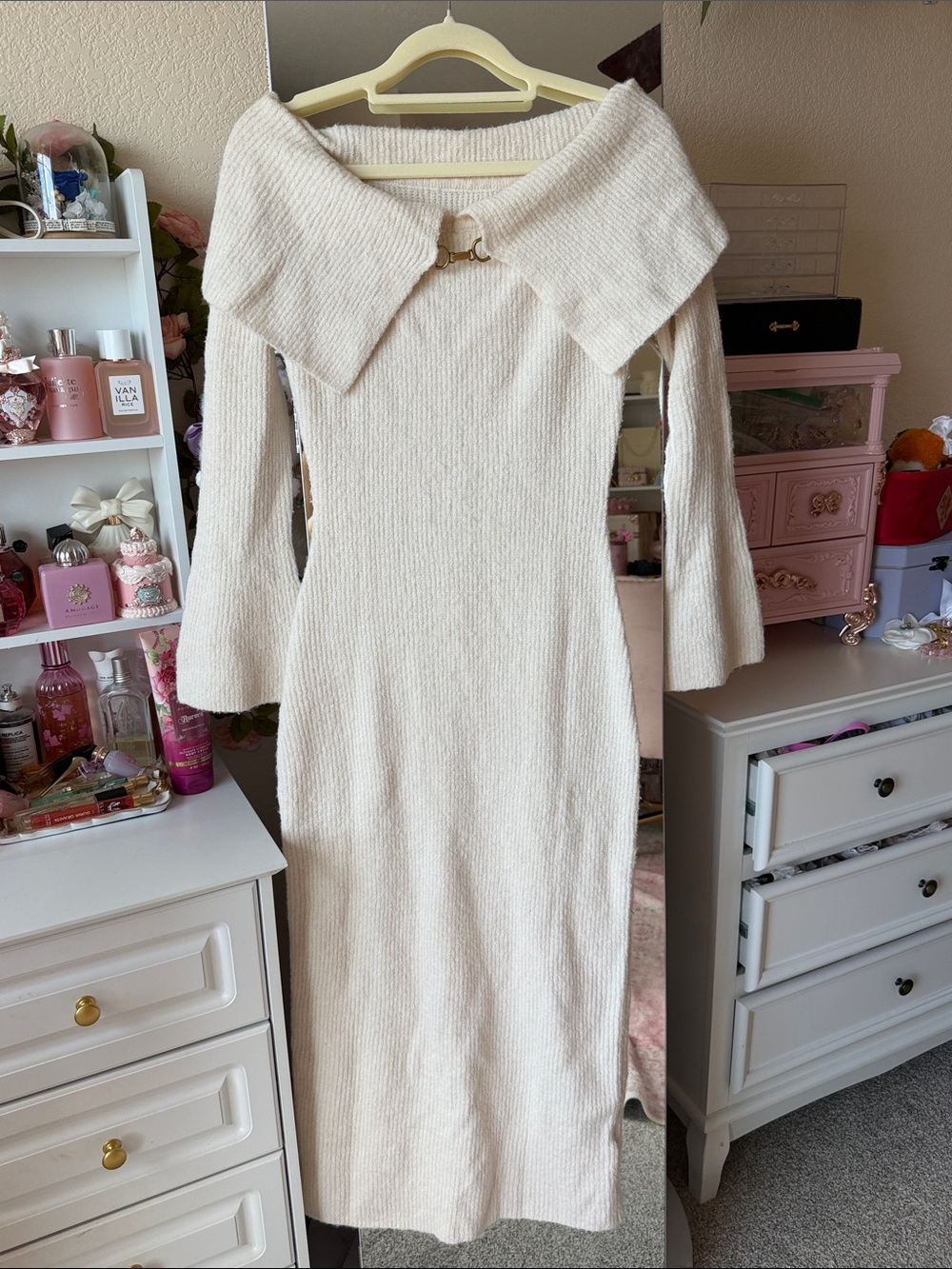 Elegant Cream Knit Off-Shoulder Sweater Dress
